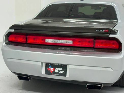 Used 2008 Dodge Challenger SRT8 RWD image 16