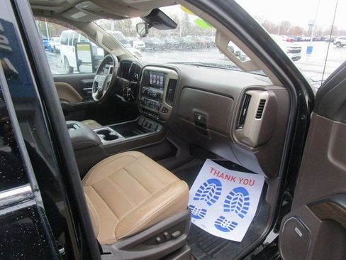 Used 2018 GMC Sierra 2500 Denali image 25