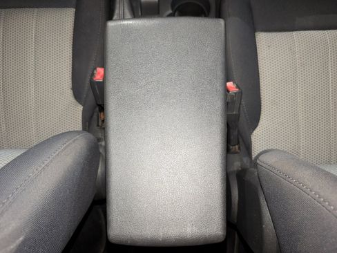 Used 2010 Jeep Liberty Sport w/ Popular Equipment Group image 37