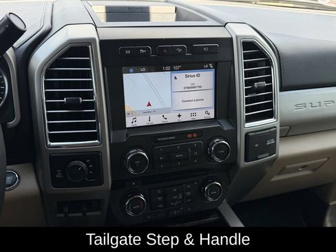 Used 2017 Ford F250 Lariat w/ Lariat Ultimate Package AWD/4WD image 20