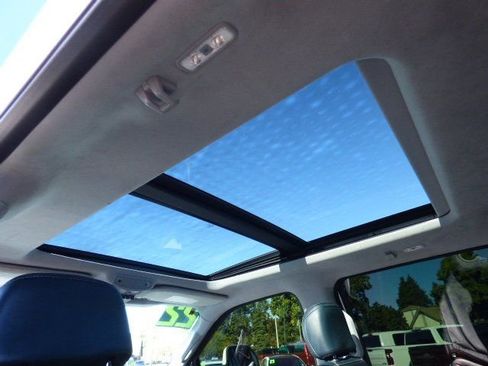 Used 2022 Ford F450 Limited w/ FX4 Off-Road Package image 24