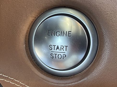 Used 2017 Mercedes-Benz S 550 Cabriolet image 27