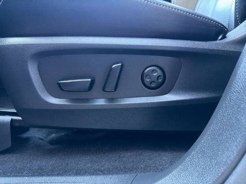 Used 2024 INFINITI QX60 Luxe AWD/4WD image 19