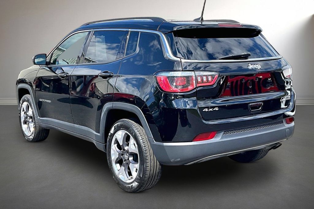 Used 2020 Jeep Compass Limited AWD/4WD image 4