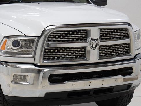 Used 2018 RAM 2500 Laramie image 10