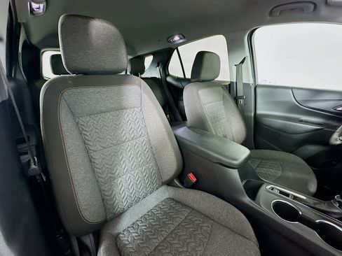 Used 2024 Chevrolet Equinox LT image 25