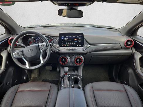 Used 2025 Chevrolet Blazer RS image 17