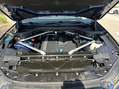 Used 2023 BMW X6 xDrive40i AWD/4WD image 16