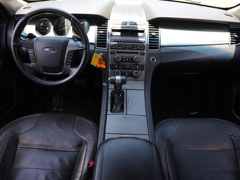 Used 2012 Ford Taurus SEL FWD image 2