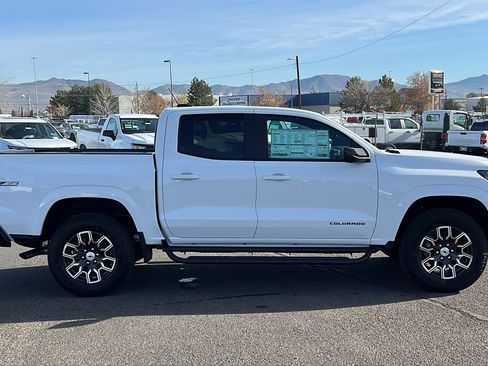 New 2026 Chevrolet Colorado Z71 w/ Technology Package AWD/4WD image 4