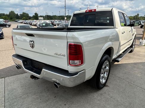 Used 2017 RAM 1500 Laramie AWD/4WD image 5