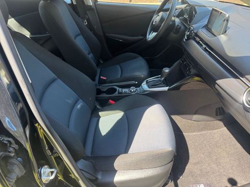 Used 2018 Toyota Yaris iA FWD image 12