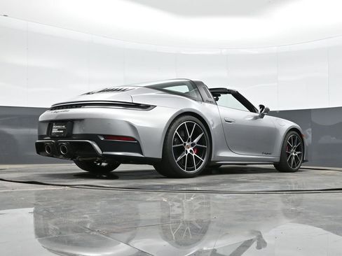 Used 2026 Porsche 911 Targa 4 GTS AWD/4WD image 37