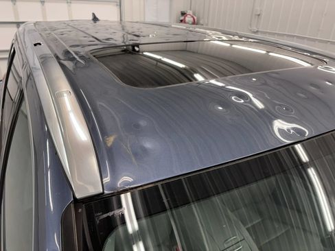 Used 2019 Toyota Highlander XLE AWD/4WD image 27