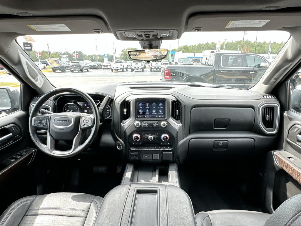 Used 2021 GMC Sierra 1500 Denali w/ Denali Ultimate Package AWD/4WD image 3
