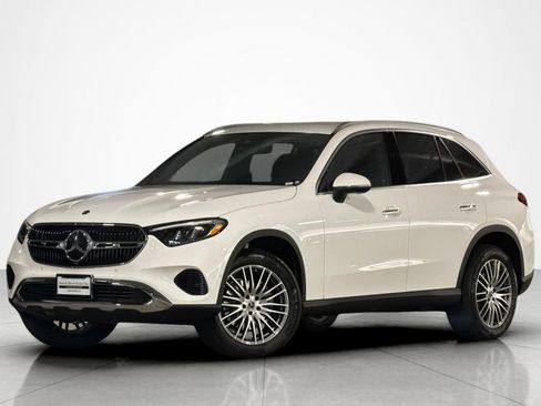 New 2026 Mercedes-Benz GLC 300 image 1