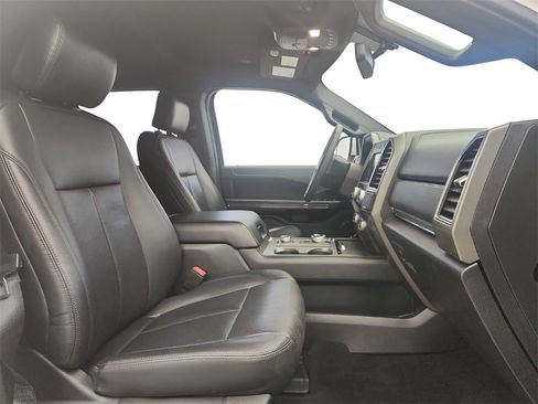 Used 2019 Ford Expedition XLT w/ Equipment Group 202A image 29