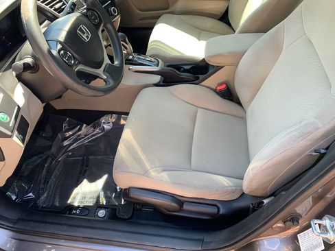 Used 2013 Honda Civic LX image 10