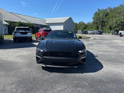 Used 2018 Ford Mustang Premium w/ Equipment Group 201A RWD image 8