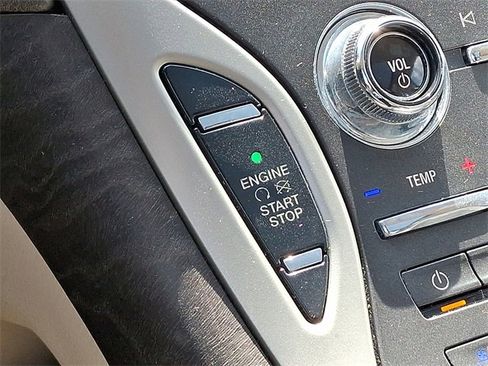 Used 2020 Lincoln Nautilus Reserve w/ Cargo Utility Package AWD/4WD image 24