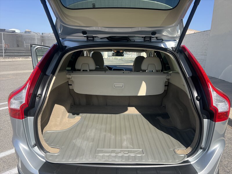 Used 2013 Volvo XC60 3.2 FWD image 13
