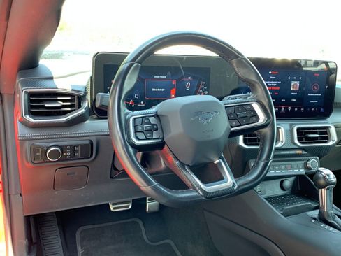 Used 2024 Ford Mustang Premium image 33