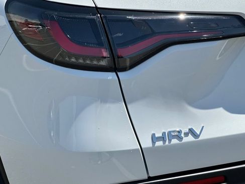 New 2027 Honda HR-V LX image 28
