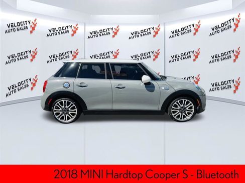 Used 2018 MINI Cooper S image 2