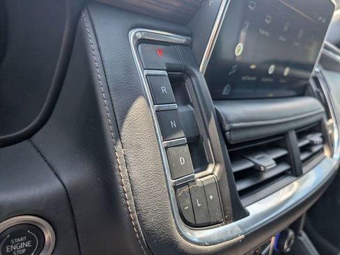 Used 2022 Chevrolet Tahoe High Country image 22