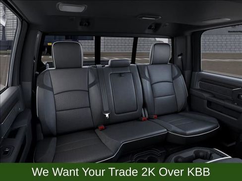 New 2025 RAM 2500 Laramie AWD/4WD image 15