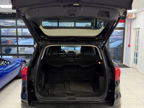 Used 2019 Ford Escape SEL image 11