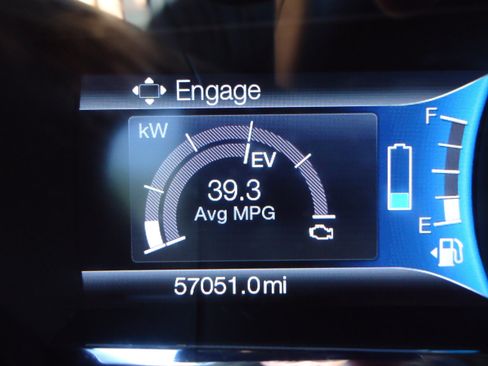 Used 2017 Lincoln MKZ Premiere FWD image 13