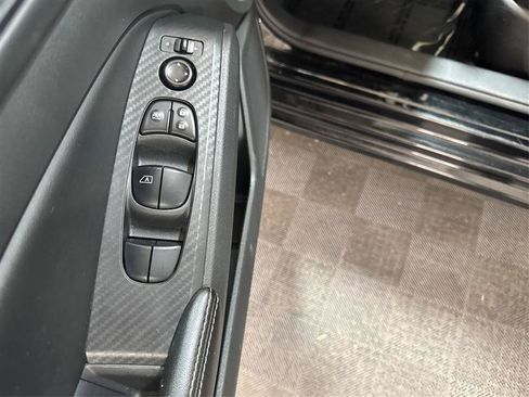 Used 2024 Nissan Altima 2.5 SV FWD image 30