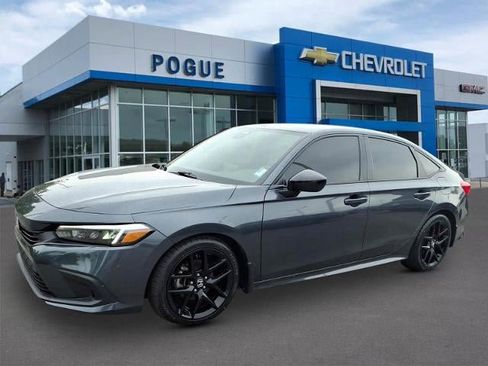 Used 2022 Honda Civic Sport image 4