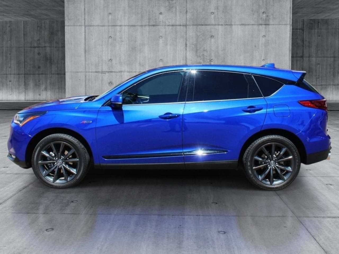 Used 2025 Acura RDX w/ Advance Package AWD/4WD image 2