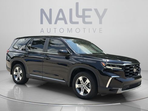 Certified 2025 Honda Pilot EX-L image 5