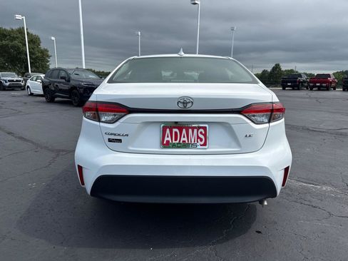 Used 2024 Toyota Corolla LE FWD image 7