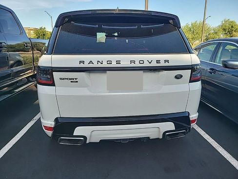 Used 2022 Land Rover Range Rover Sport HST image 5