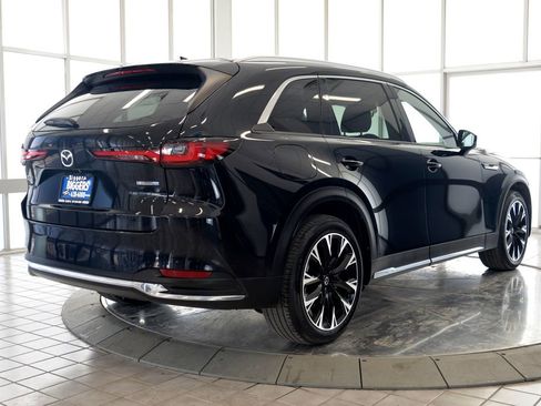 Used 2024 MAZDA CX-90 Plug-In Hybrid w/ Premium Pkg image 8