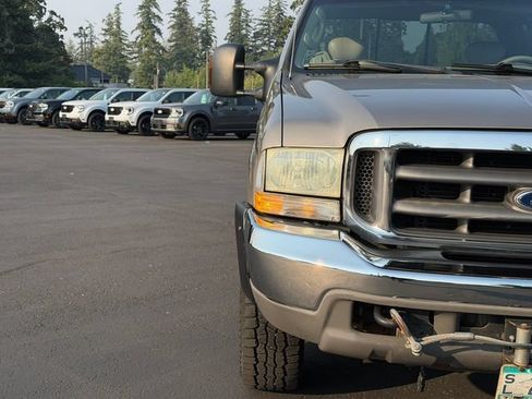 Used 2004 Ford F350 4x4 SuperCab Super Duty image 8