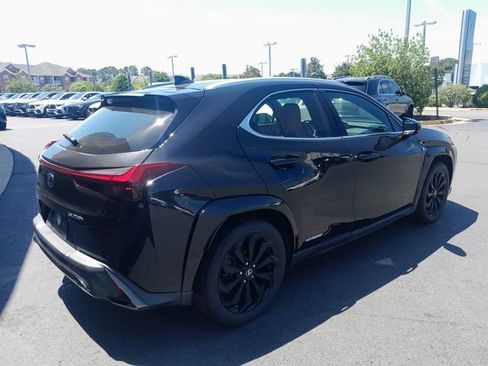 Used 2022 Lexus UX 250h F Sport w/ F Sport Premium Package AWD/4WD image 21