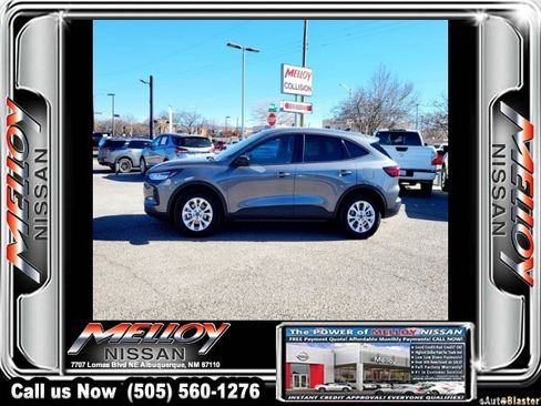 Used 2025 Ford Escape Active image 2