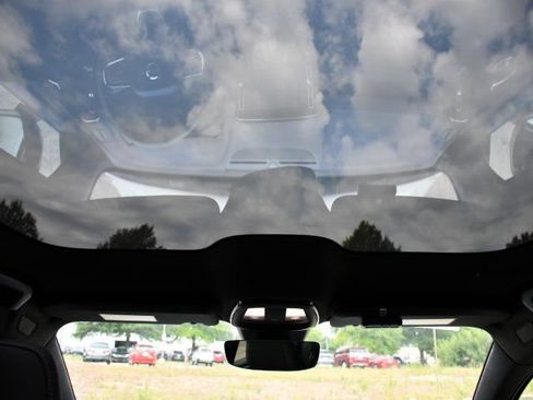 Used 2023 Volvo C40 P8 Recharge Plus w/ Protection Package Premier AWD/4WD image 29