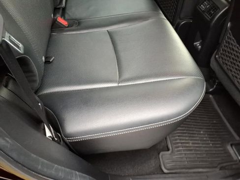 Used 2020 Toyota 4Runner Limited image 21