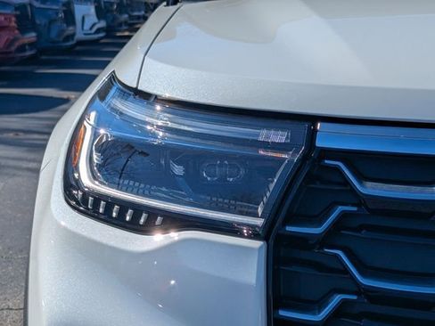 New 2026 Ford Explorer Platinum RWD image 10