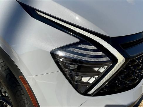Certified 2024 Kia Sportage X-Pro Prestige image 31