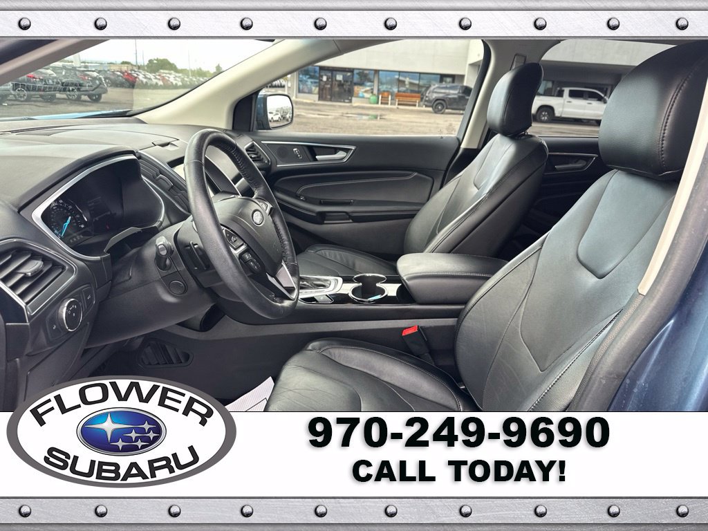 Used 2018 Ford Edge Titanium w/ Equipment Group 302A AWD/4WD image 23