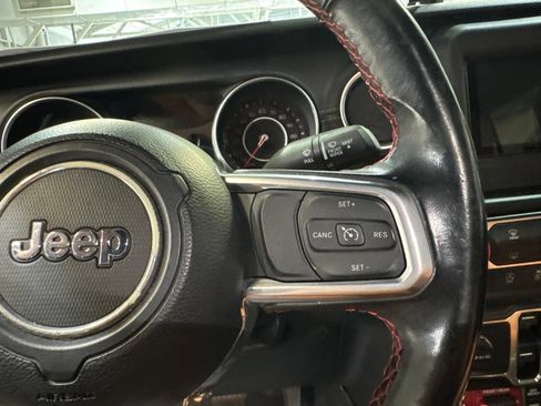 Used 2021 Jeep Wrangler Unlimited Rubicon AWD/4WD image 29