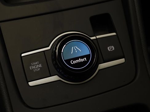 New 2026 Volkswagen Tiguan S image 10