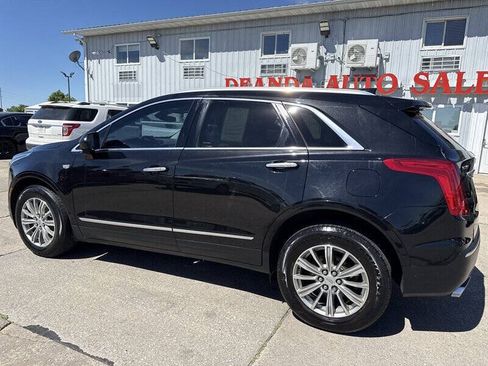Used 2018 Cadillac XT5 Luxury w/ Driver Awareness Package FWD image 4